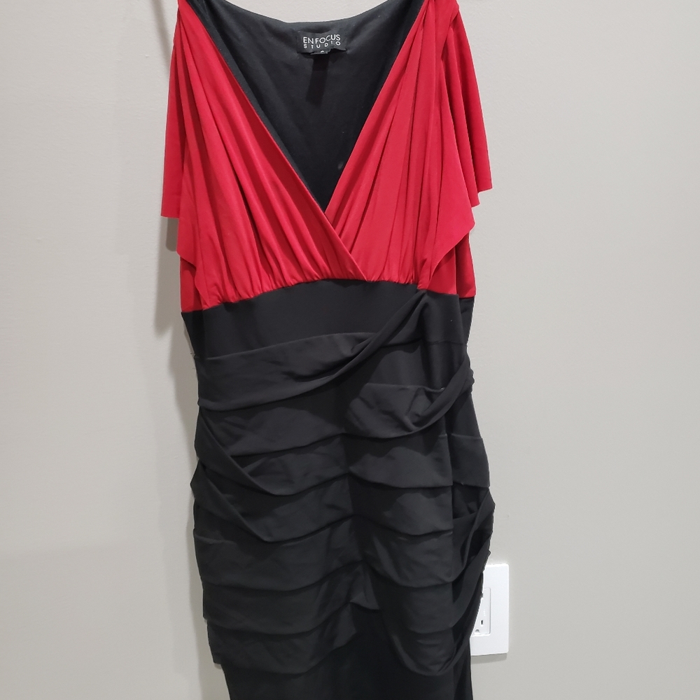 Body-hugging dress